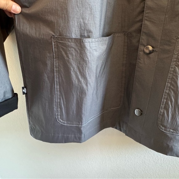 NWT 100 Thieves x Jujutsu Kaisen Gray Black Jacket size XXL Unisex - Picture 4 of 12